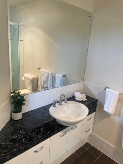 Rnr Sturt Holiday Home Adelaïde Extérieur photo